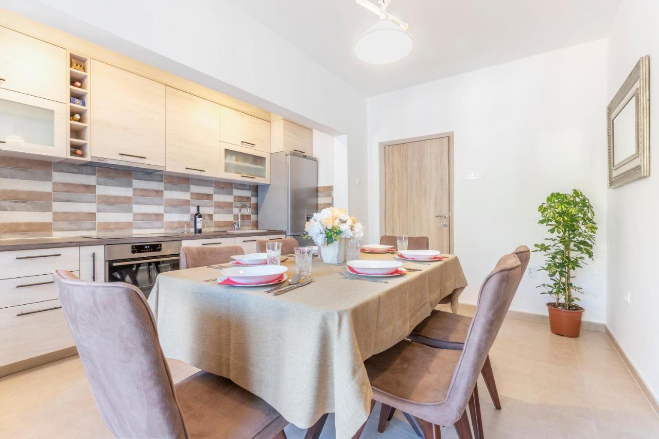 Seafoam Apartment Котор Экстерьер фото