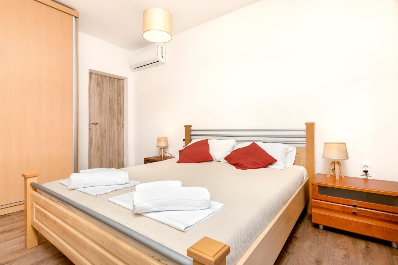 Seafoam Apartment Котор Экстерьер фото